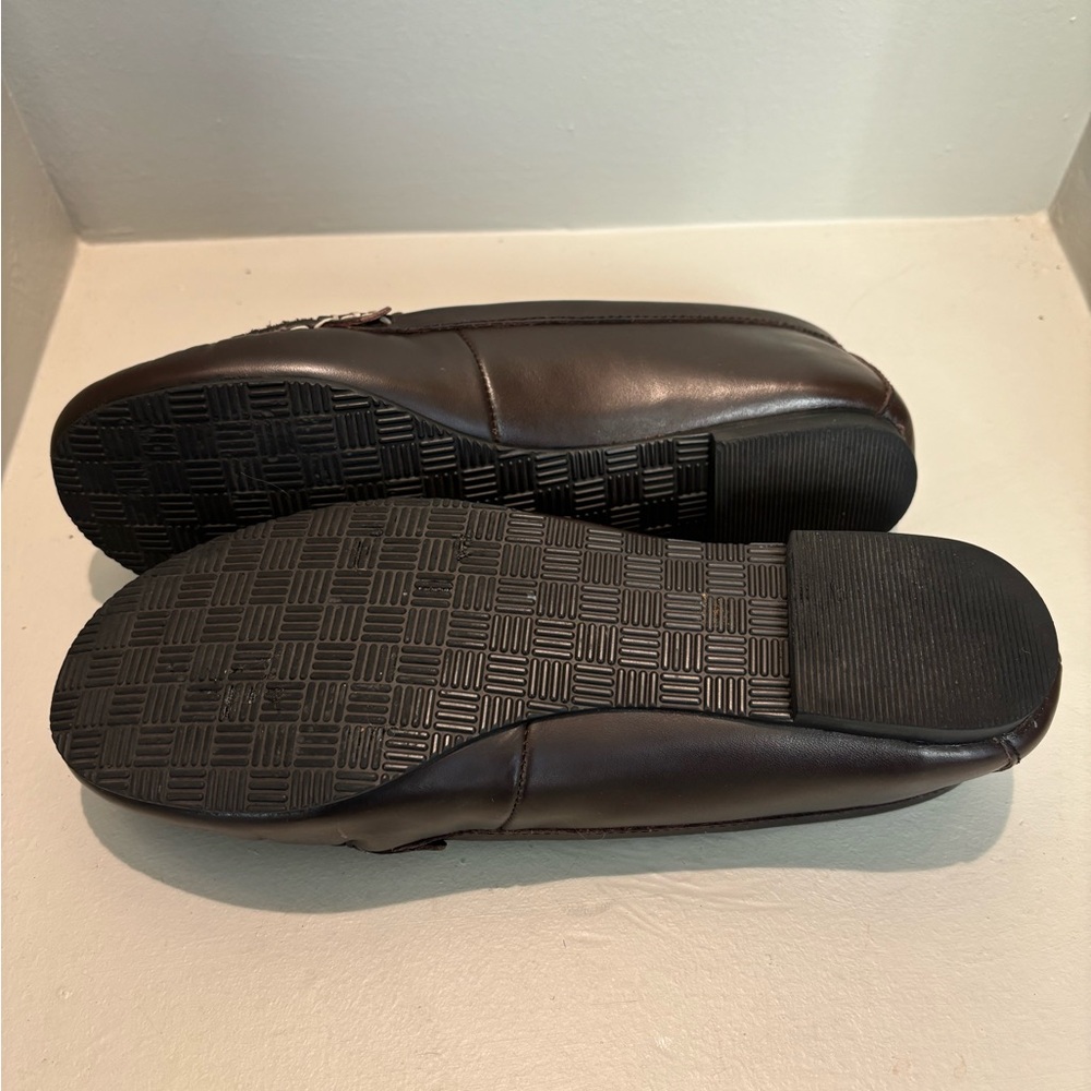 NWOT-Women’s Lands End slip on classic brown loafer - size 6 1/2 - Picture 6 of 9